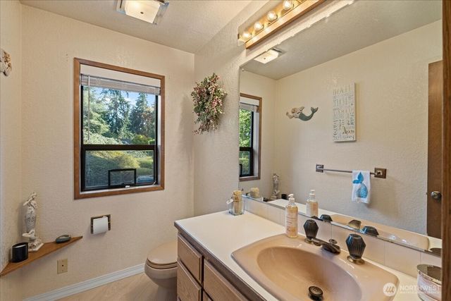 701 175th Street SW, Bothell, WA 98012