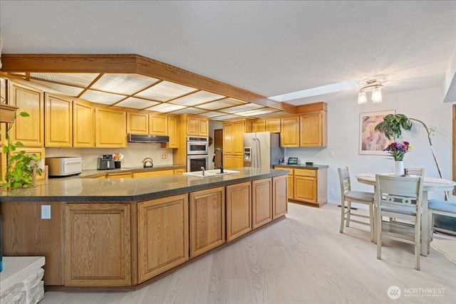 701 175th Street SW, Bothell, WA 98012
