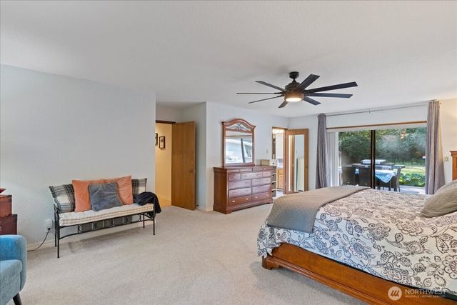 701 175th Street SW, Bothell, WA 98012