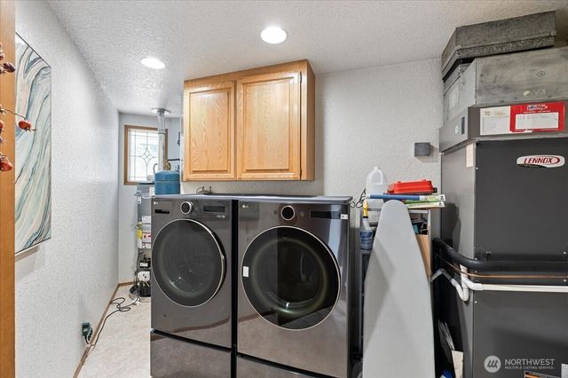 701 175th Street SW, Bothell, WA 98012