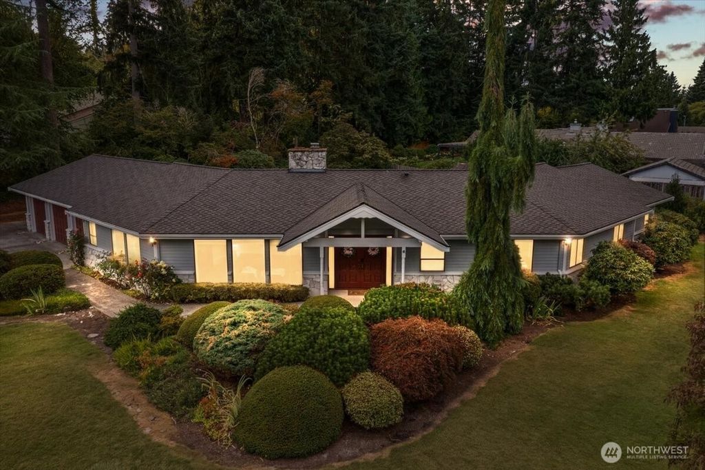 701 175th Street SW, Bothell, WA 98012