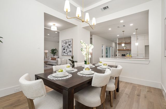 6402 Lakewood Boulevard, Dallas, TX 75214