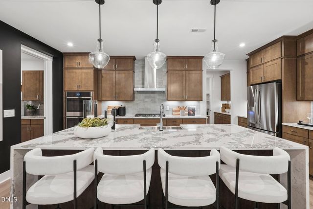 174 Sunny Glen Court, Fuquay Varina, NC 27526