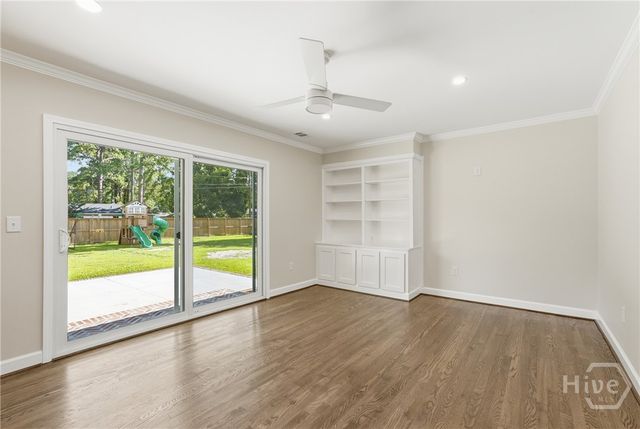 130 Hopecrest Avenue, Savannah, GA 31406