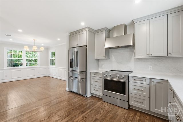 130 Hopecrest Avenue, Savannah, GA 31406