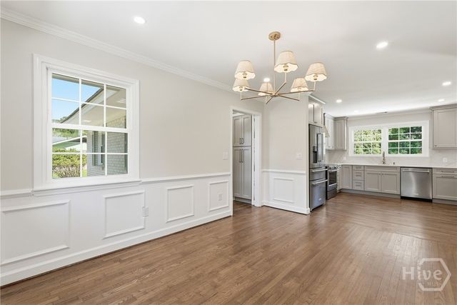 130 Hopecrest Avenue, Savannah, GA 31406