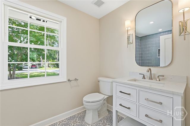 130 Hopecrest Avenue, Savannah, GA 31406