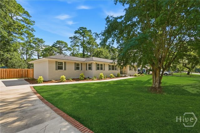 130 Hopecrest Avenue, Savannah, GA 31406