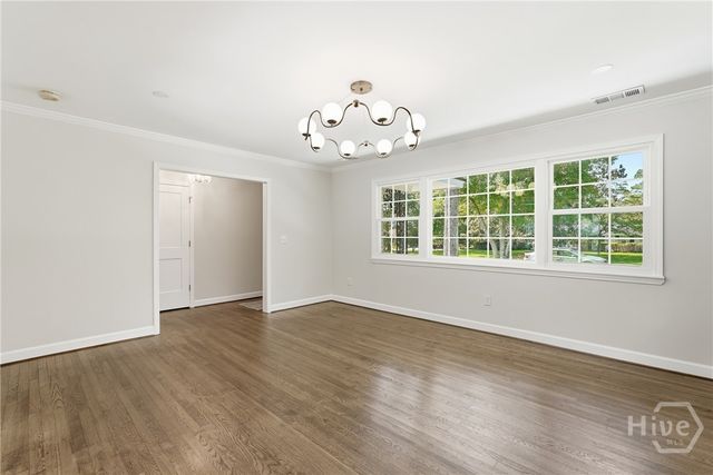 130 Hopecrest Avenue, Savannah, GA 31406