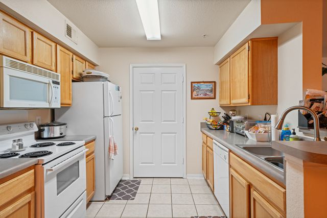 4040 Dancing Cloud Court 332, Destin, FL 32541