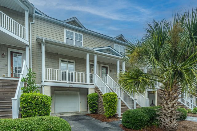 1602 Hopeman Lane, Mount Pleasant, SC 29466