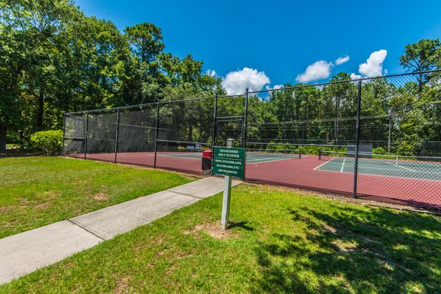 1602 Hopeman Lane, Mount Pleasant, SC 29466