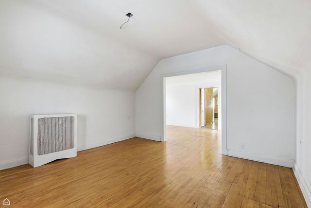 5040 W Patterson Avenue, Chicago, IL 60641