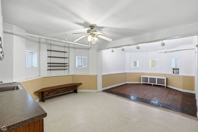 5040 W Patterson Avenue, Chicago, IL 60641