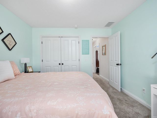 113 Edenbridge Boulevard, Fort Wayne, IN 46845