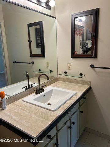 980 Hamakua Street, Diamondhead, MS 39525