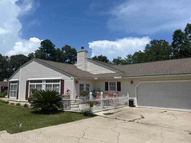 980 Hamakua Street, Diamondhead, MS 39525