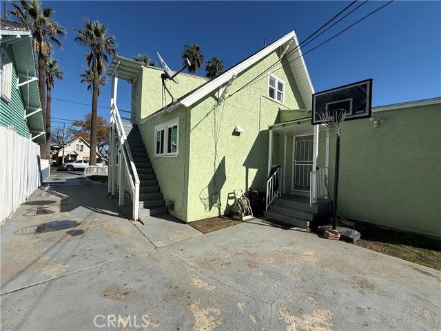 1608 E Martin Luther King Jr, Los Angeles, CA 90011