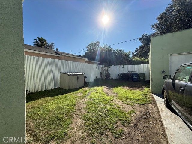 1608 E Martin Luther King Jr, Los Angeles, CA 90011