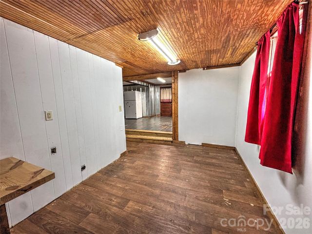 1101 Otter Creek Road, Topton, NC 28781