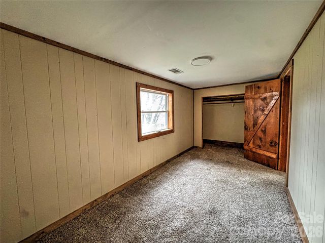 1101 Otter Creek Road, Topton, NC 28781