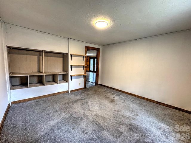 1101 Otter Creek Road, Topton, NC 28781