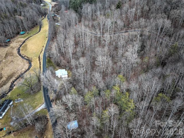 1101 Otter Creek Road, Topton, NC 28781