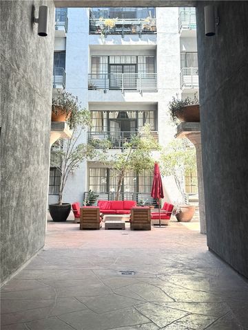 420 S San Pedro Street 405, Los Angeles, CA 90013