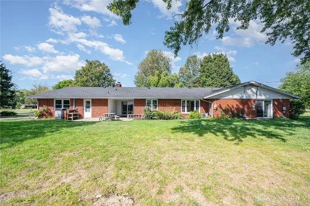 2360 E Rahn Road, Kettering, OH 45440