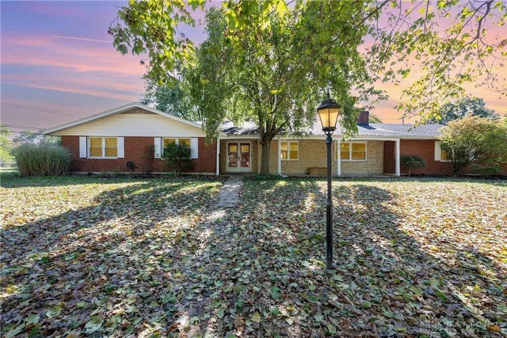 2360 E Rahn Road, Kettering, OH 45440