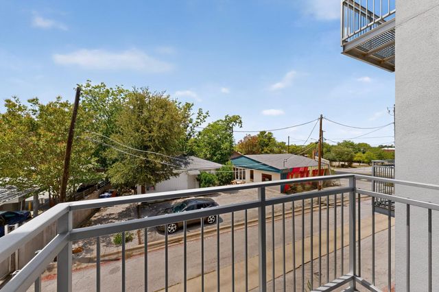 2931 E 12th ST 206, Austin, TX 78702