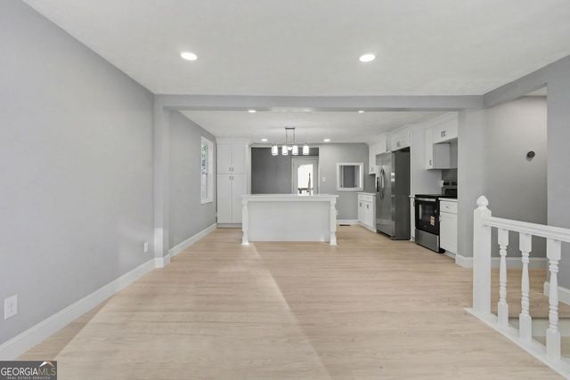 3224 Newcastle Way, Snellville, GA 30039