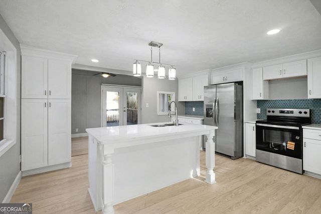 3224 Newcastle Way, Snellville, GA 30039