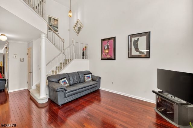 3006 Johnson Cir, Bridgewater Twp., NJ 08807