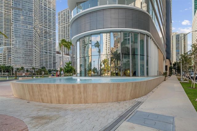 300 Biscayne Blvd Way 3805W, Miami, FL 33131