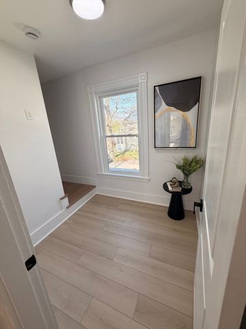 4 Granite Rd, Saugus, MA 01906