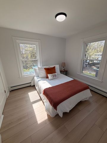 4 Granite Rd, Saugus, MA 01906