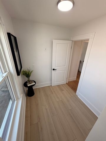 4 Granite Rd, Saugus, MA 01906