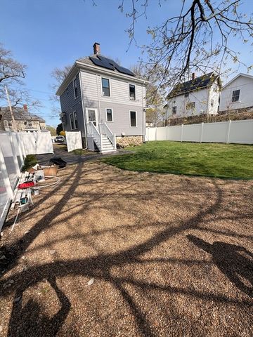 4 Granite Rd, Saugus, MA 01906