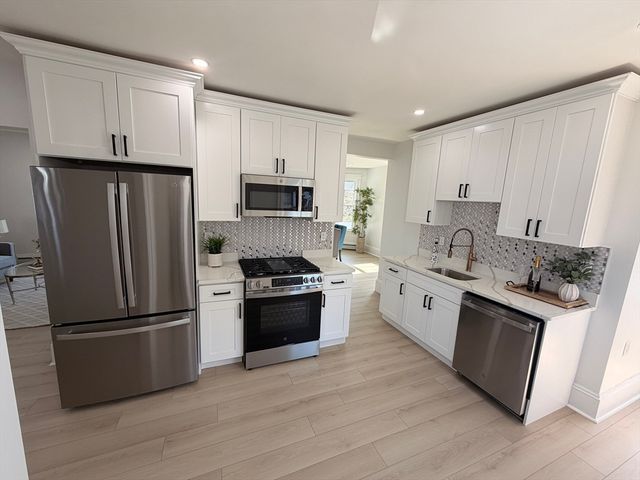 4 Granite Rd, Saugus, MA 01906