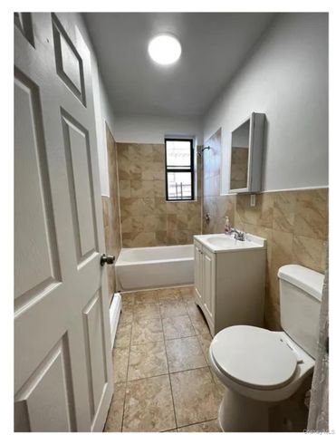 11 Lawrence st 1L, Yonkers, NY 10705