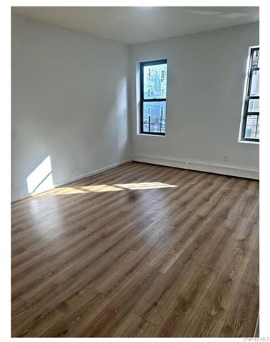 11 Lawrence st 1L, Yonkers, NY 10705