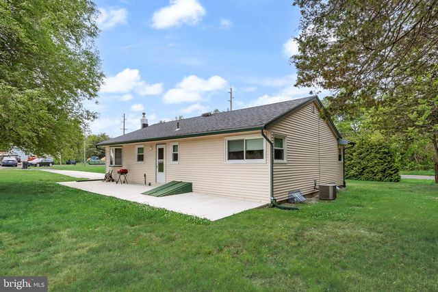 925 LOWER LANDING RD, Blackwood, NJ 08012
