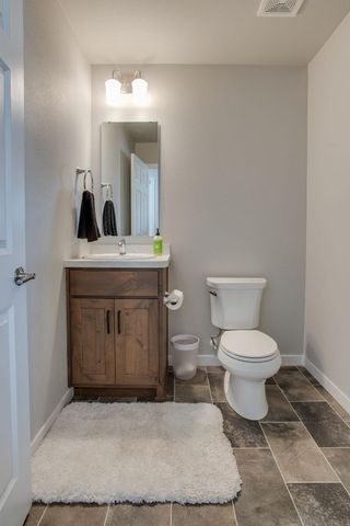 7052 Benji Lane, Horace, ND 58047