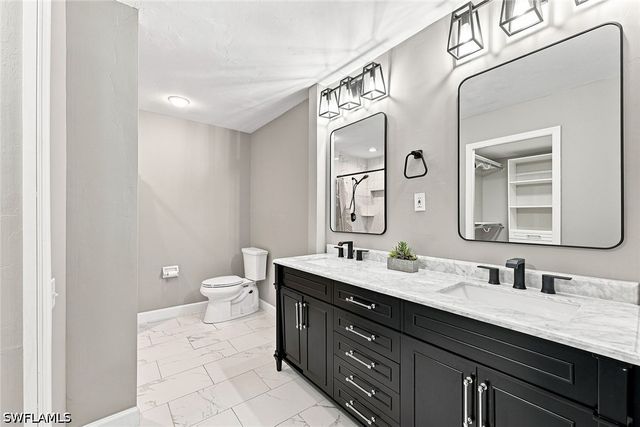 28080 Cavendish CT 2006, Bonita Springs, FL 34135