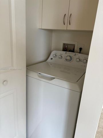 3020 NW 125th Ave 415, Sunrise, FL 33323