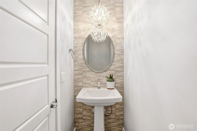 10105 174th Avenue E, Bonney Lake, WA 98391