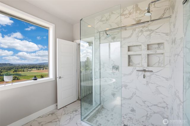 10105 174th Avenue E, Bonney Lake, WA 98391