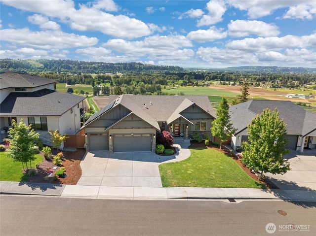 10105 174th Avenue E, Bonney Lake, WA 98391