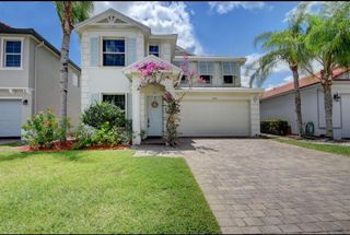 8726 Tally Ho Lane, West Palm Beach, FL 33411